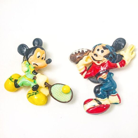 Vintage Mickey Mouse Sports Magnets Hoan Set of 4 - Picture 4 of 10